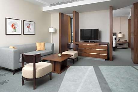 King Suite with Terrace and Garden