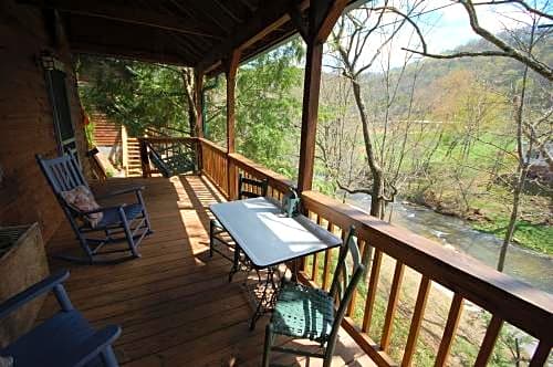 Mountain Springs Cabins
