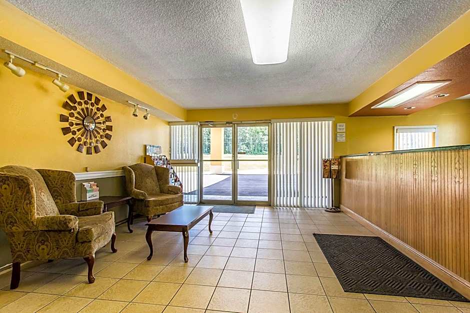 Econo Lodge Scottsboro Area