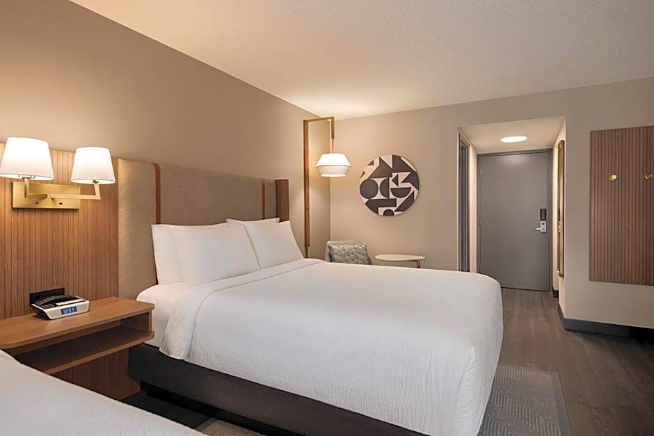 Holiday Inn & Suites Vancouver Downtown By IHG