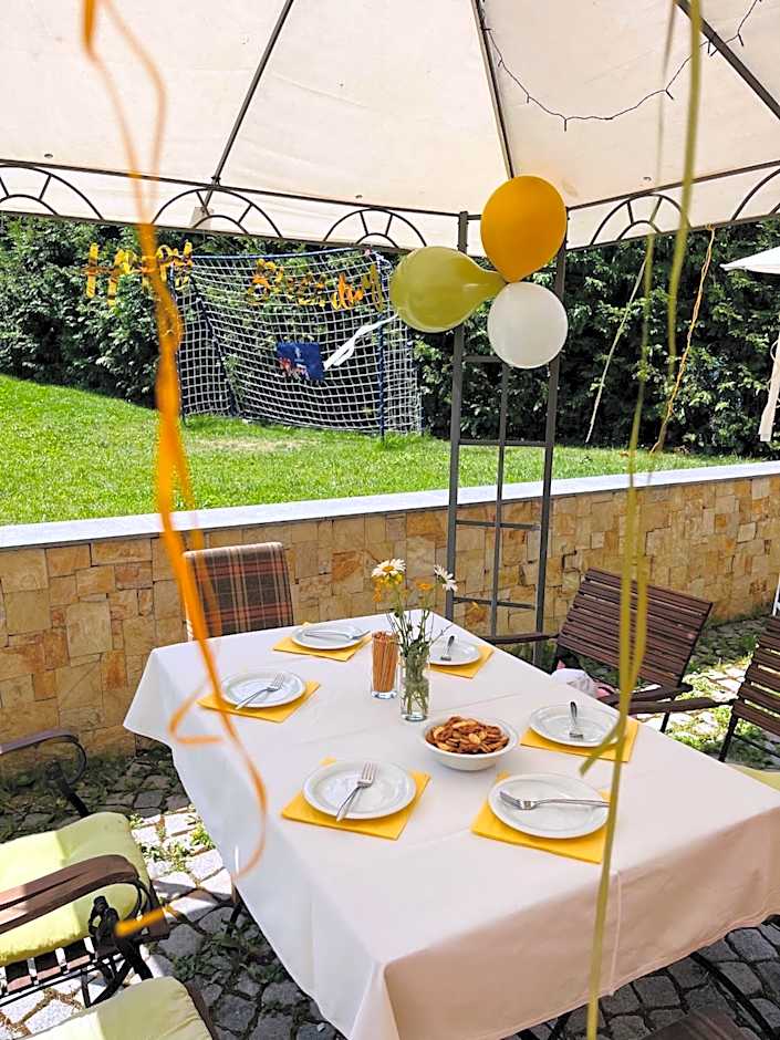 Trigrad Hotel
