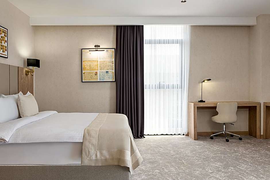 Ramada Plaza By Wyndham Batman