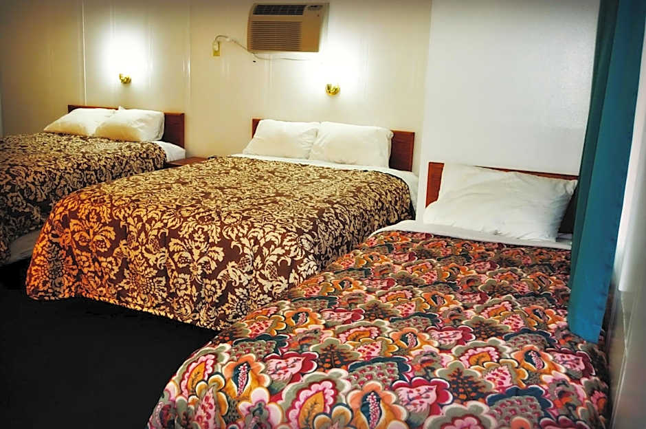 Town House Motel