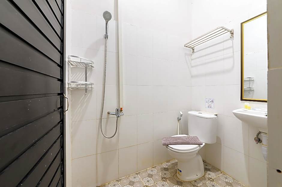 RedDoorz near Waterpark Citra Garden Medan