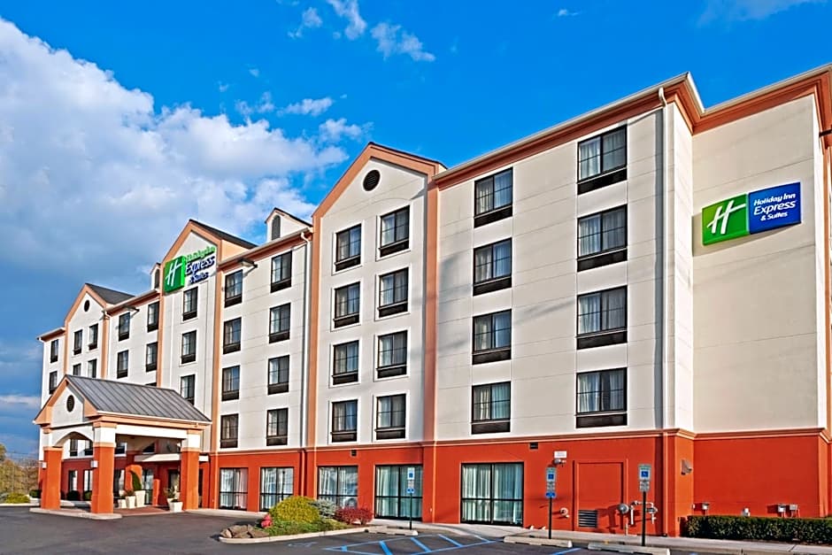 Holiday Inn Express Hotel & Suites Meadowlands Area By IHG