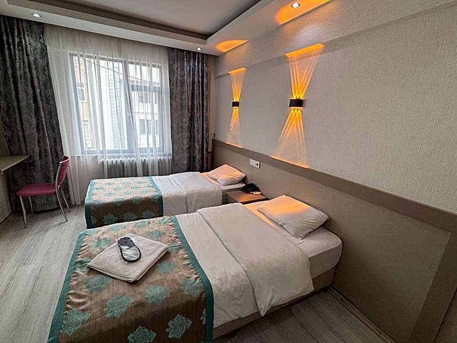 Fly Hotel
