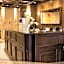 La Place Hotel