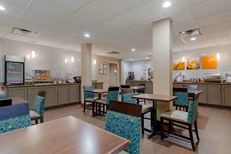 Comfort Suites Columbus State University Area