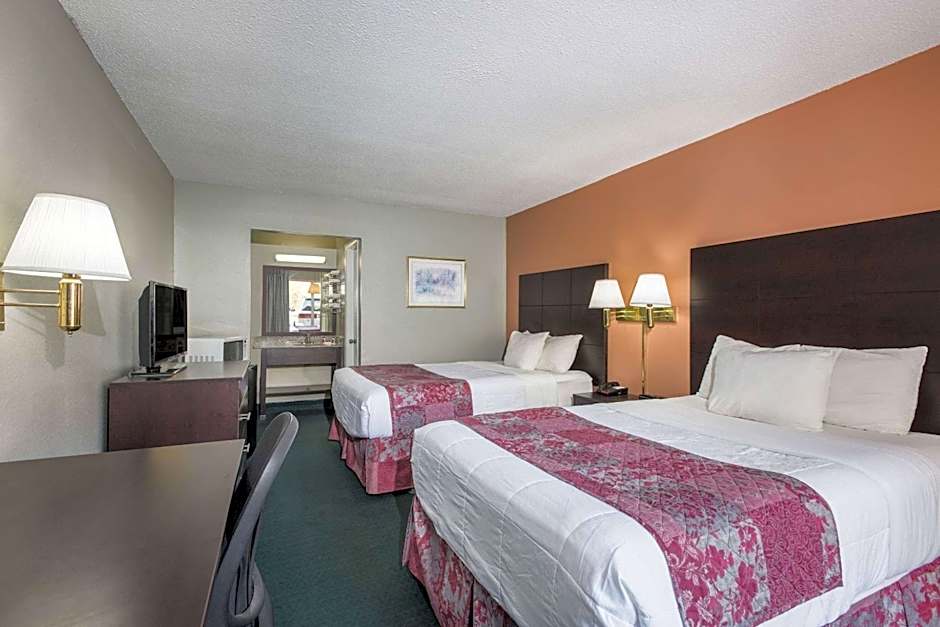 Days Inn by Wyndham Jellico - Tennessee State Line