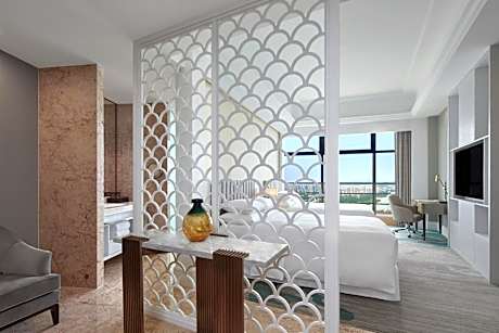 Deluxe Room with Twin-bed