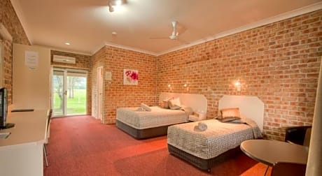 Double/Twin Room