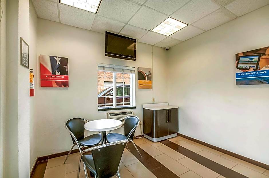 Motel 6-Washington, DC - Convention Center