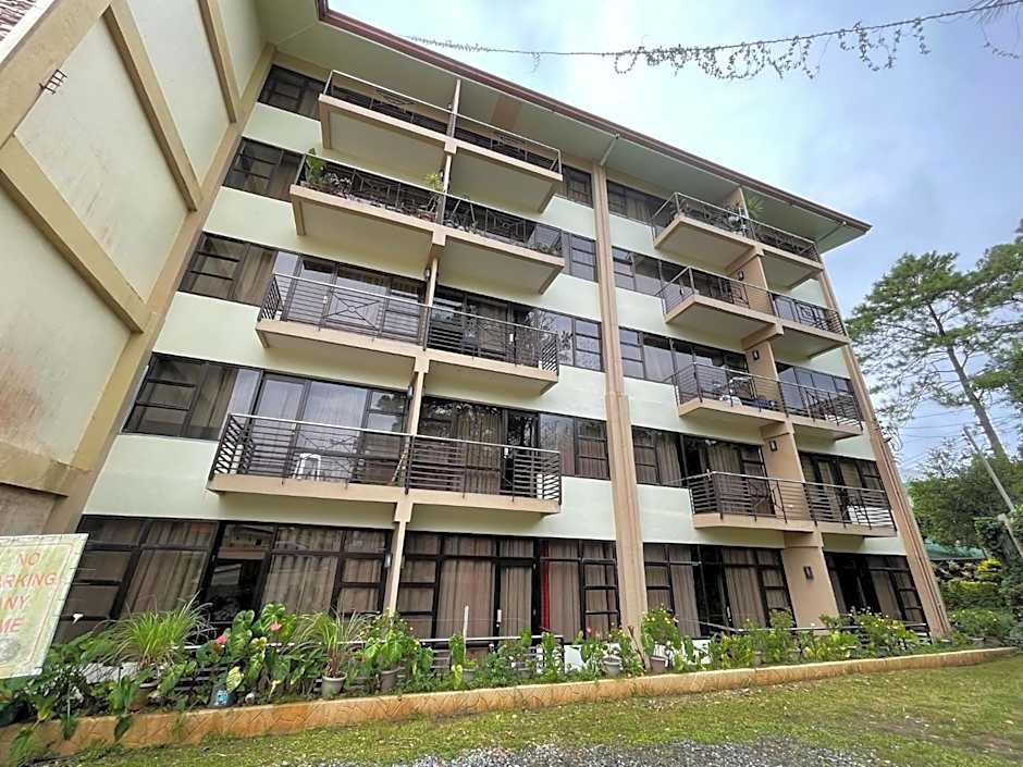 3 Pax Charming Foggy Cold Breeze, Cozy Gardenville Hotel