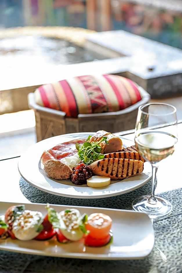 Crazy Bear Beaconsfield