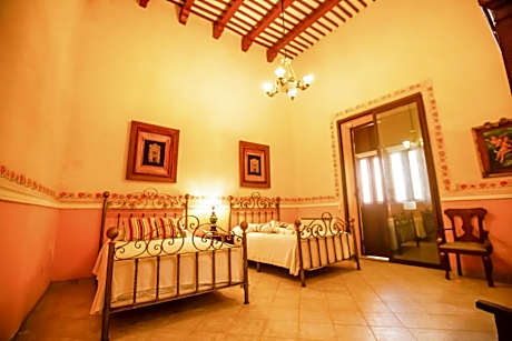 Suite Deluxe 2 double beds & garden view