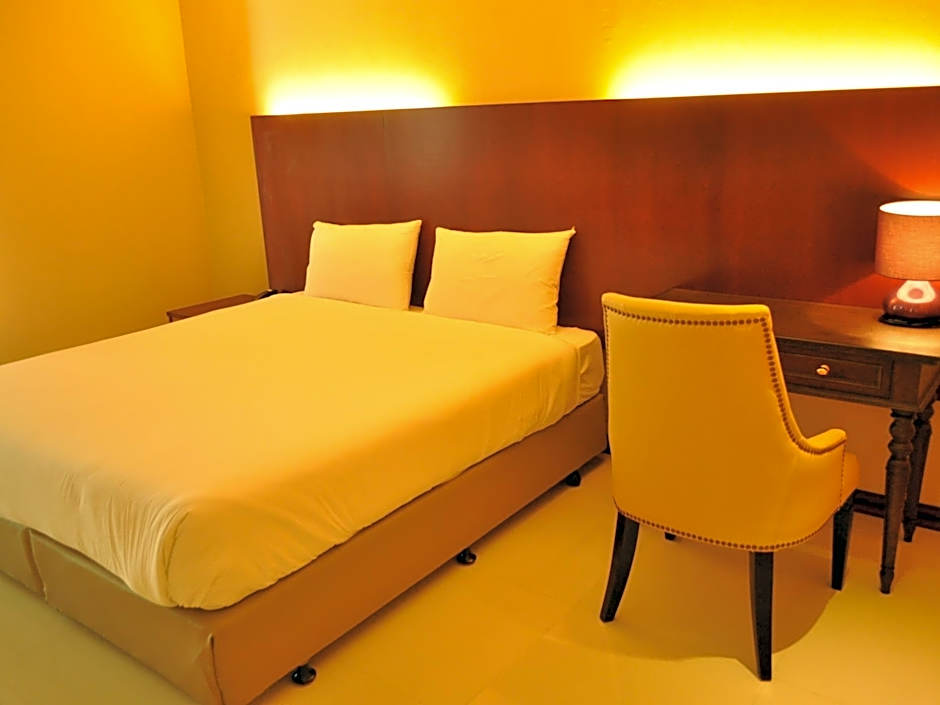 Aramis Hotel