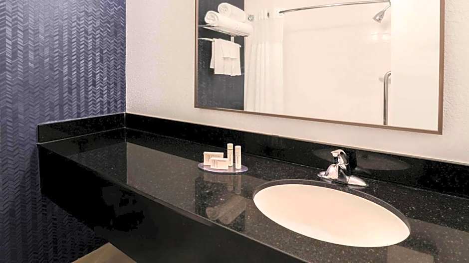 Fairfield Inn & Suites by Marriott Houston Westchase