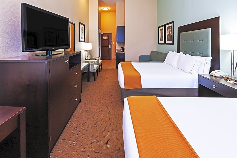 Holiday Inn Express Hotel & Suites Victoria