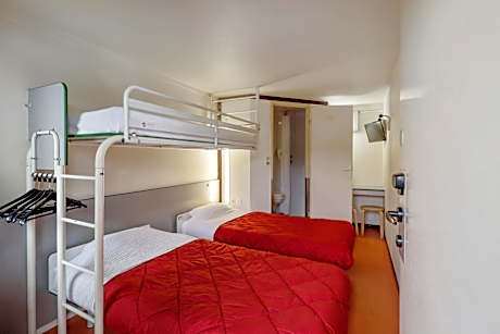 Standard Twin Room Optional Cleaning