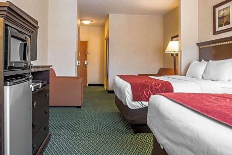 2 Queen Beds, Suite, Nonsmoking, Accessible