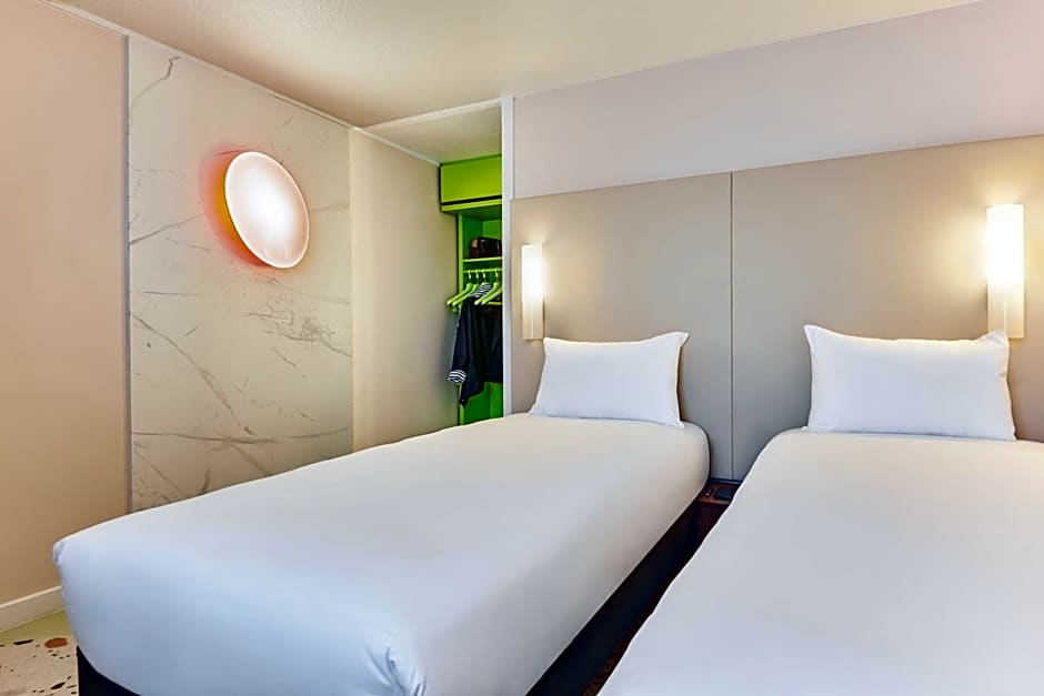 Greet Hotel Versailles - Voisins Le Bretonneux