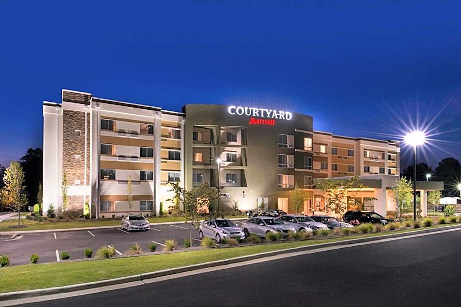 Courtyard by Marriott Hot Springs