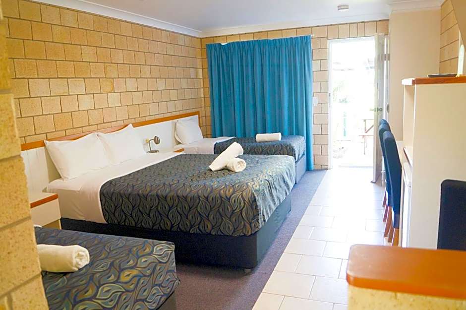 Jacaranda Country Motel