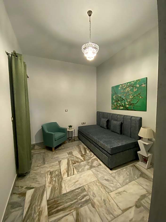 Zandre Luxury Suites