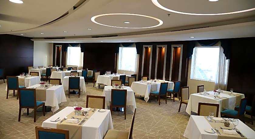 Movenpick Hotel Qassim