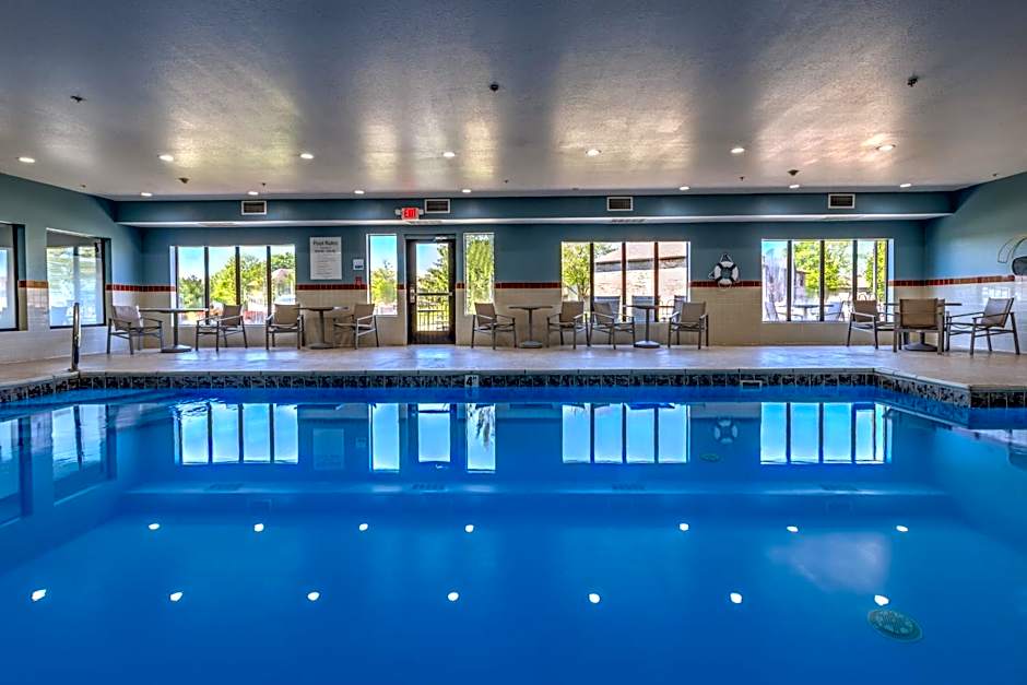 Holiday Inn Express & Suites Shelbyville Indianapolis by IHG