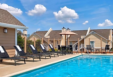 Sonesta ES Suites Cleveland Airport