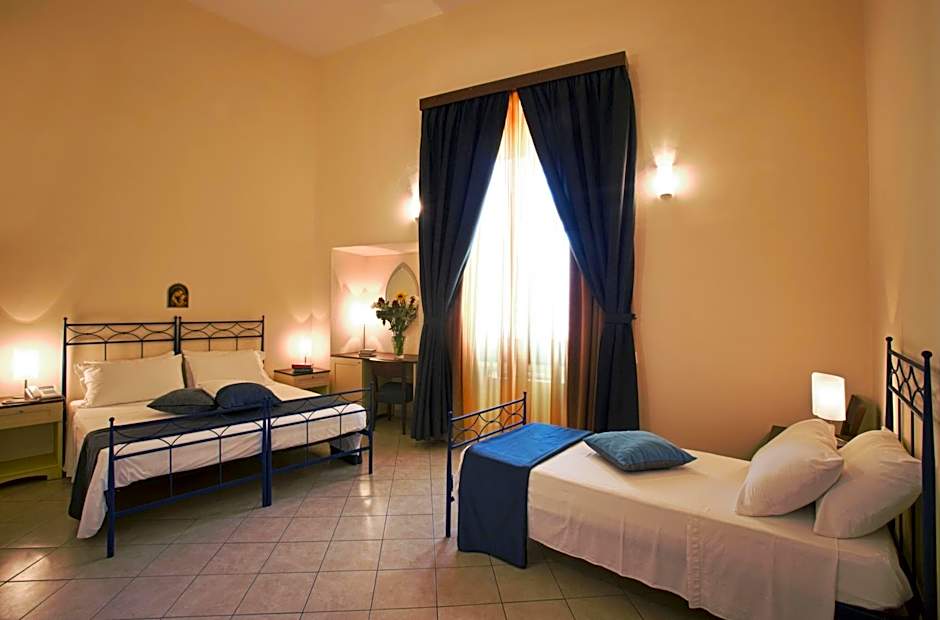 Al Pescatore Hotel & Restaurant