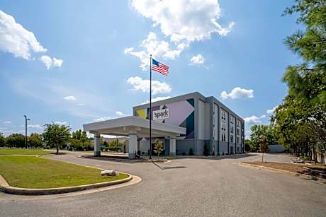 Spark by Hilton Decatur
