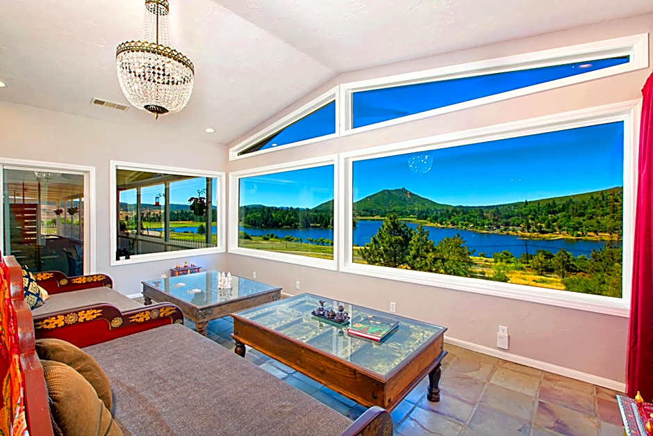 Quiet Mind Mountain Retreat