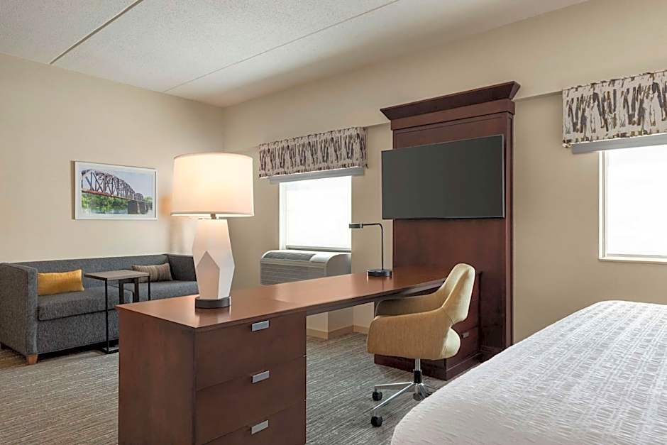 Hampton Inn By Hilton & Suites Pittsburgh/Waterfront-West Homestead