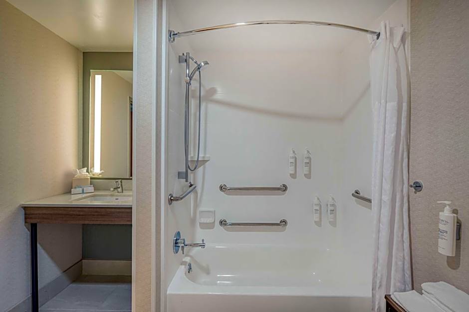Hilton Garden Inn Clarksburg