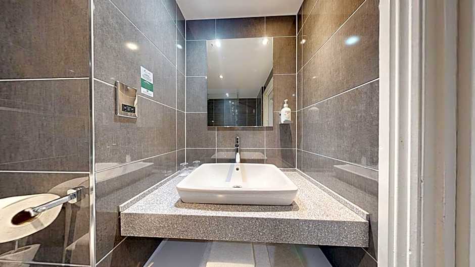 Holiday Inn Kenilworth - Warwick By IHG
