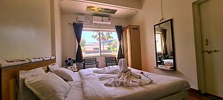 Hotel Sai Palace Lodging