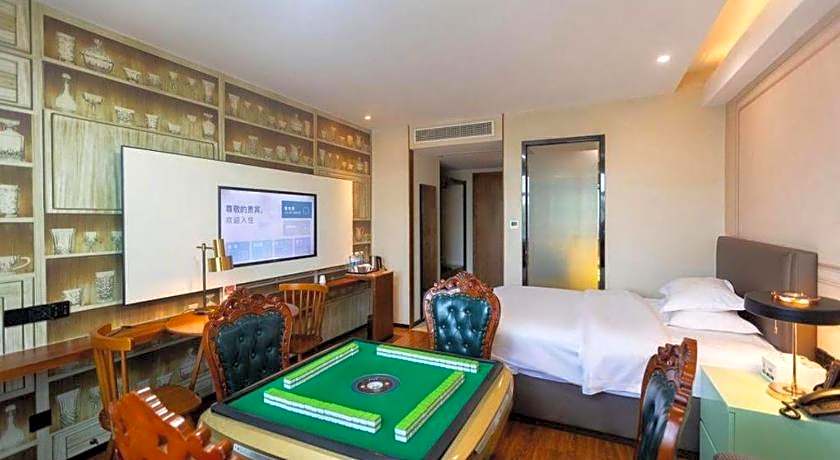 GEM Hotel Ningbo Jiangbei District Hongtang Haide Square