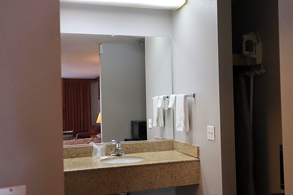 Express Inn & Suites Eugene