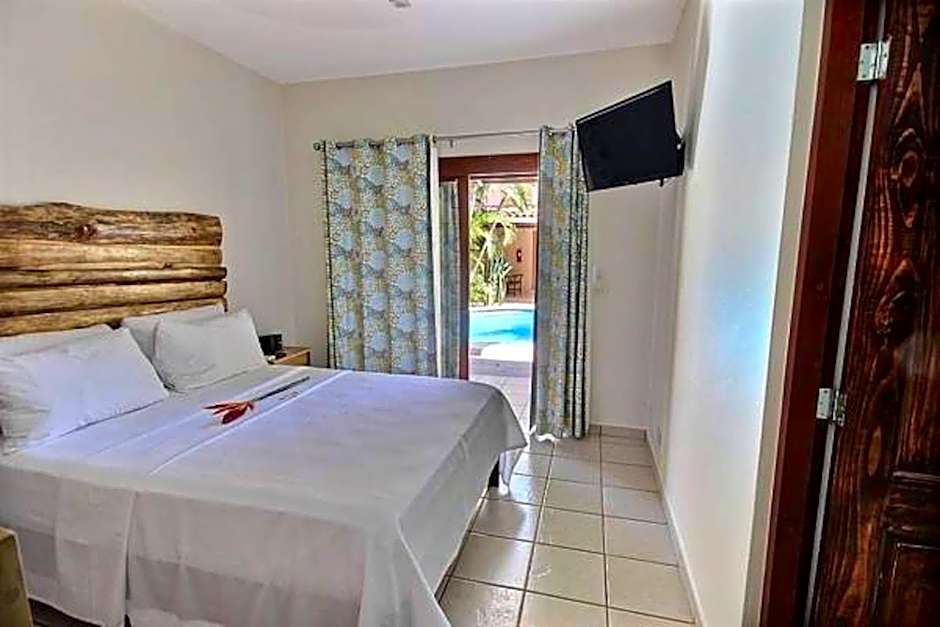 Ten North Tamarindo Beach Hotel