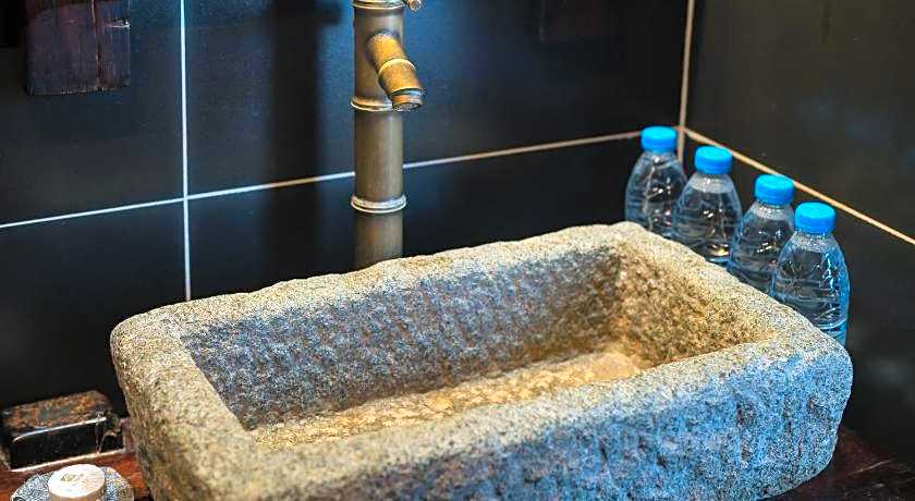 Yangshuo Mountain Nest Boutique Hotel