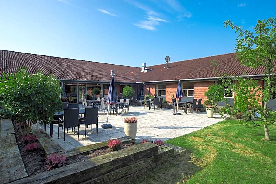 Hotel Lynggaarden
