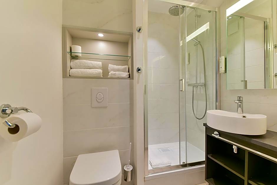 Kyriad Crepy En Valois