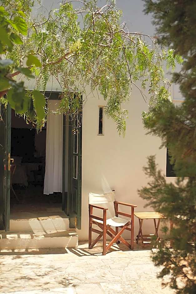 Bratsera Boutique Hotel