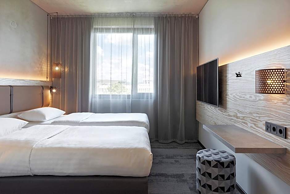 Moxy Frankfurt Airport Kelsterbach