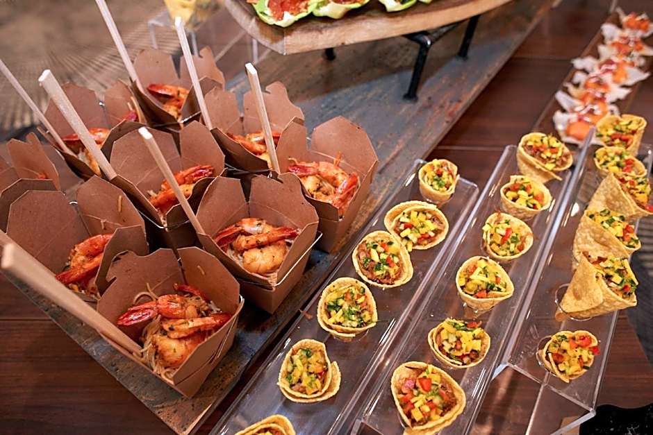 Courtyard by Marriott Toronto Downtown