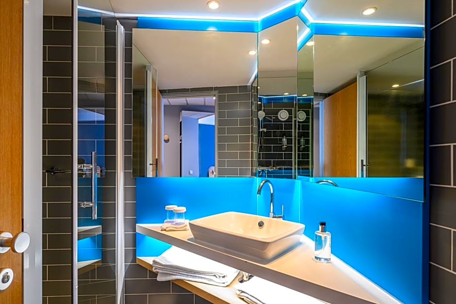 Holiday Inn Express Mechelen City Centre By IHG