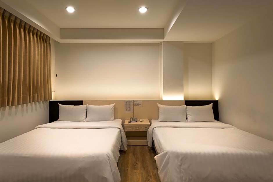 Lotus Yuan Business Hotel