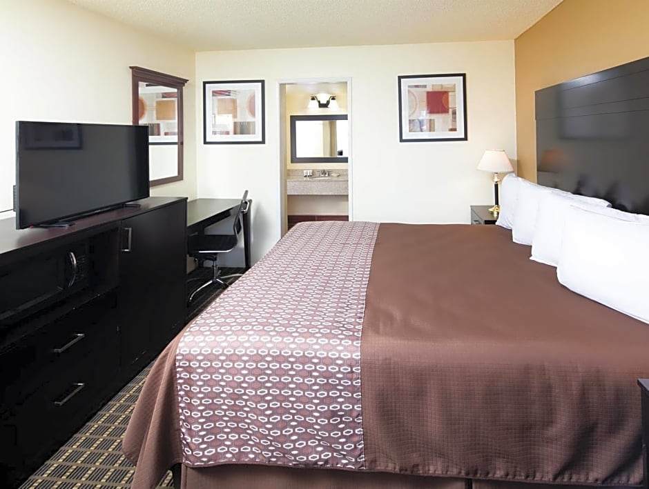 Red Lion Inn & Suites Redding